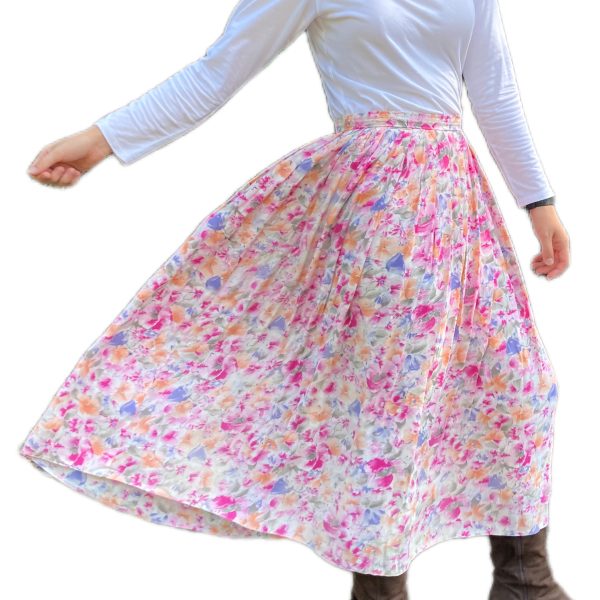M Floral Pleated Skirt - 25 - Image 4