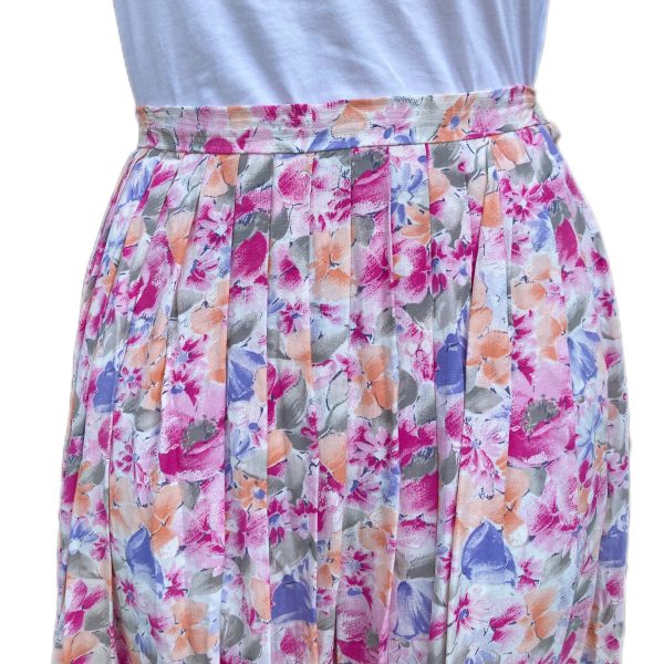 M Floral Pleated Skirt - 25 - Image 3
